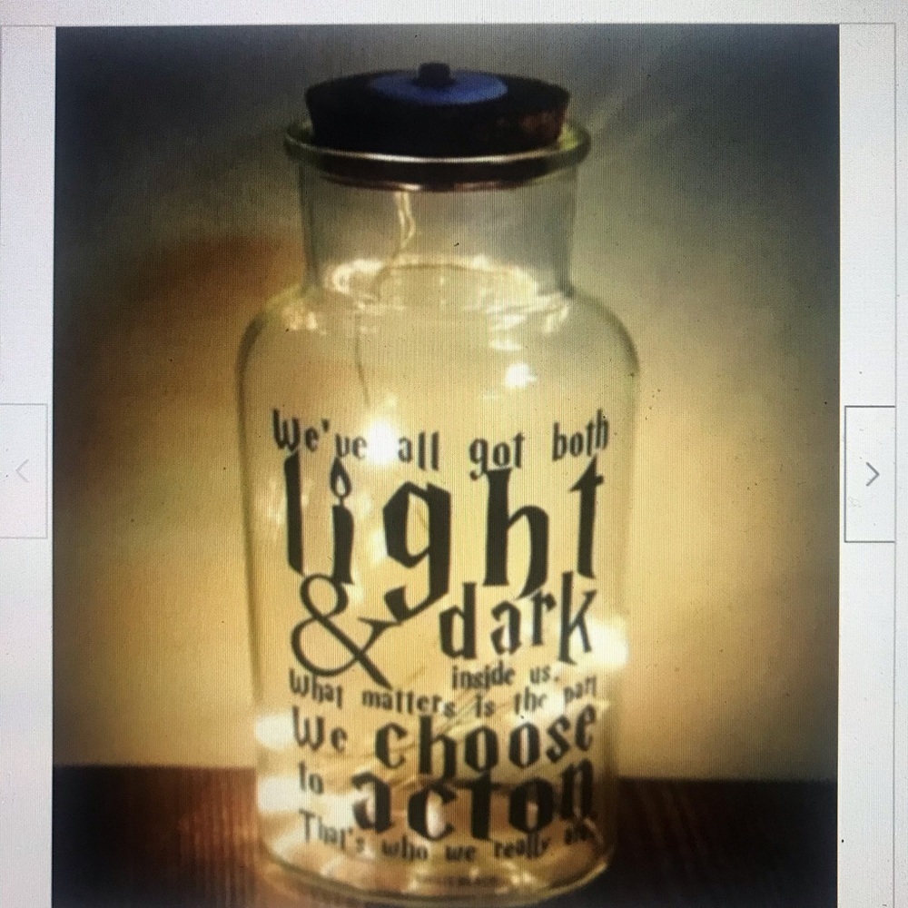 NWOT Harry Potter Bottle light Up Glass Lamp